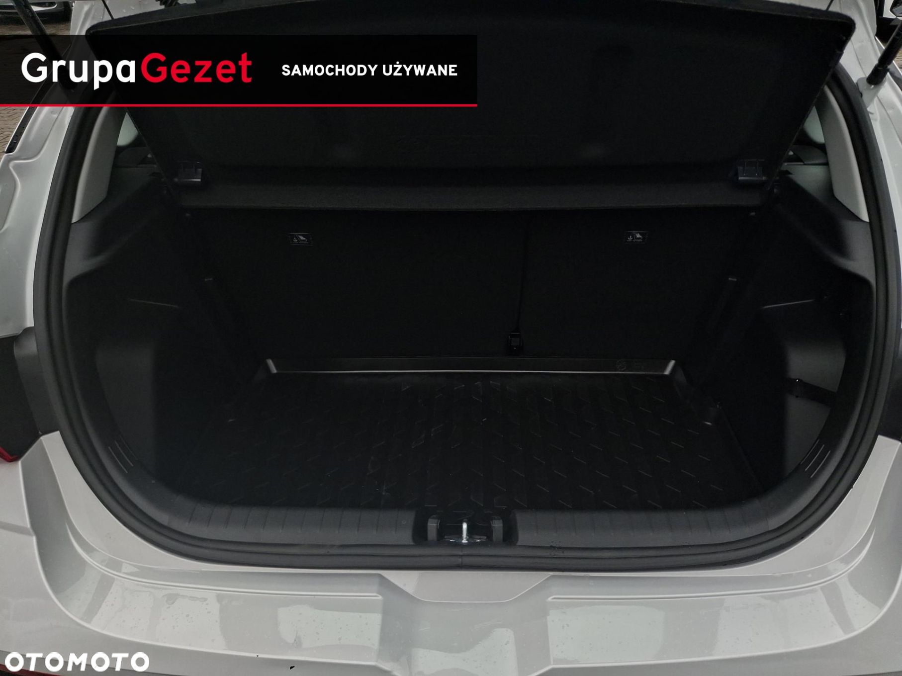 Hyundai i20 - 17