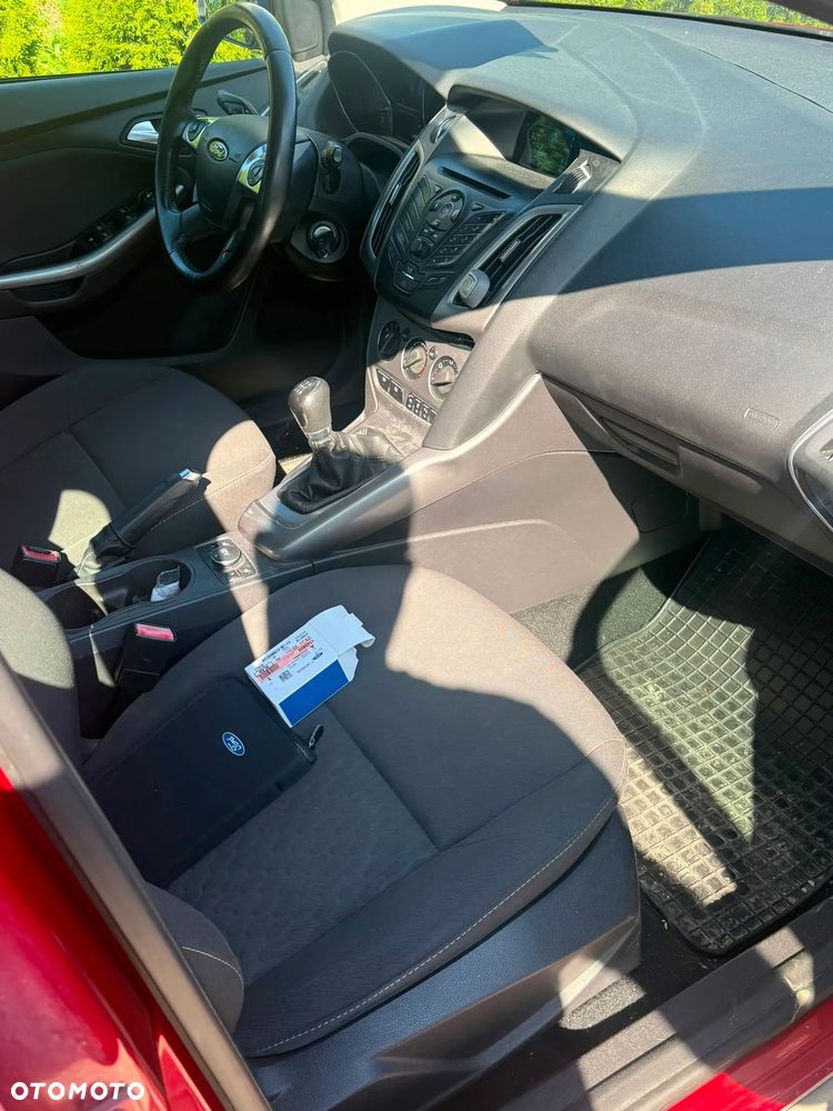 Ford Focus 1.0 EcoBoost Black Edition ASS - 5