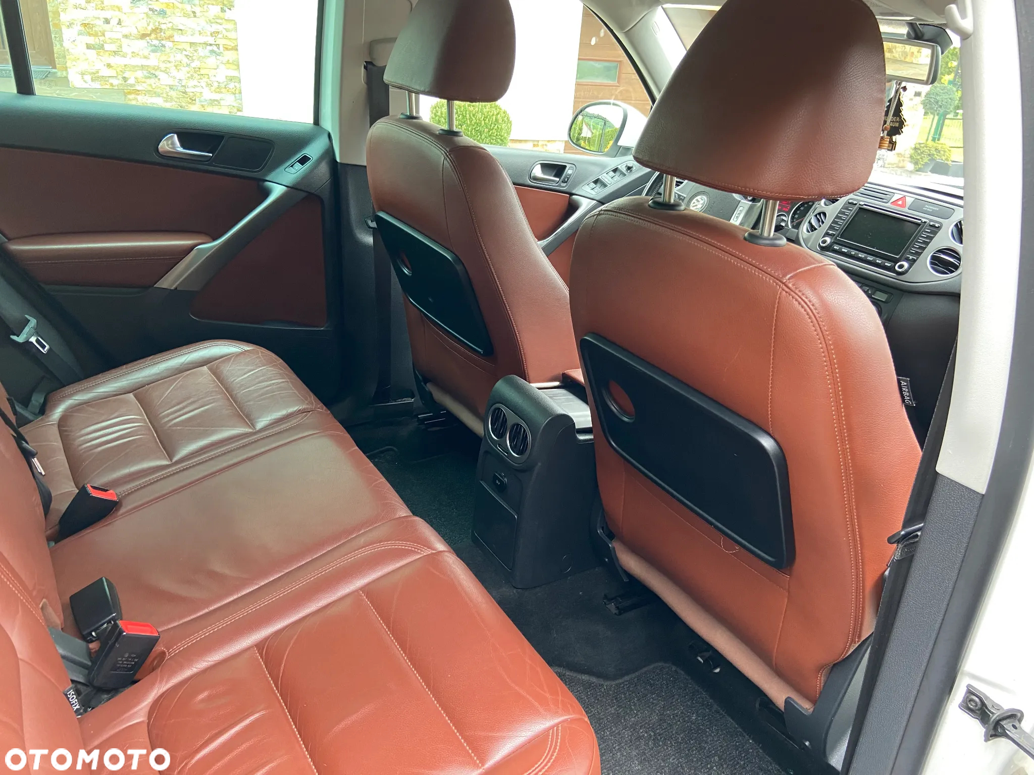 Volkswagen Tiguan 2.0 TDI 4Mot Perfectline R-Style - 6
