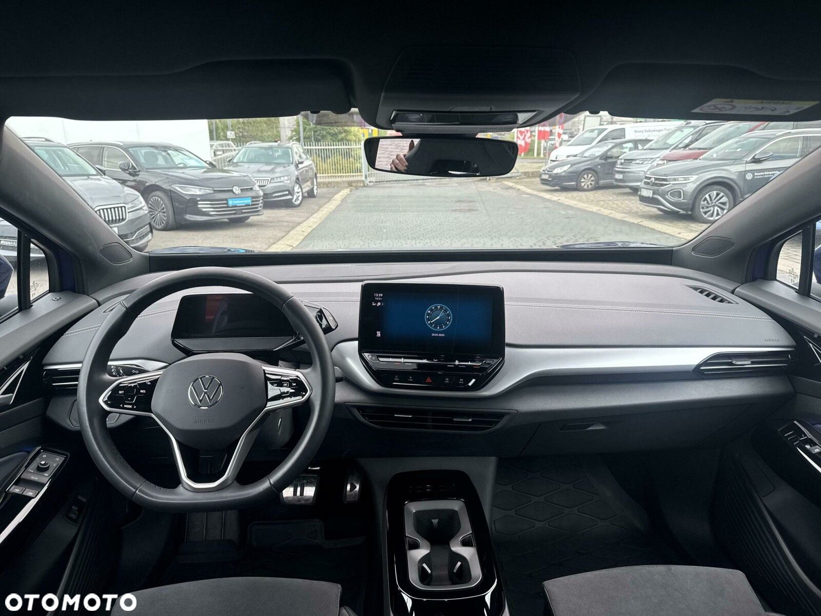 Volkswagen ID.4 - 12