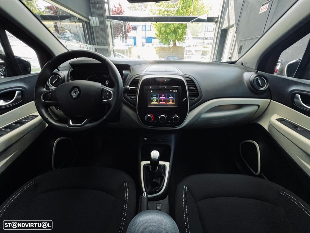 Renault Captur 0.9 TCE Exclusive - 17