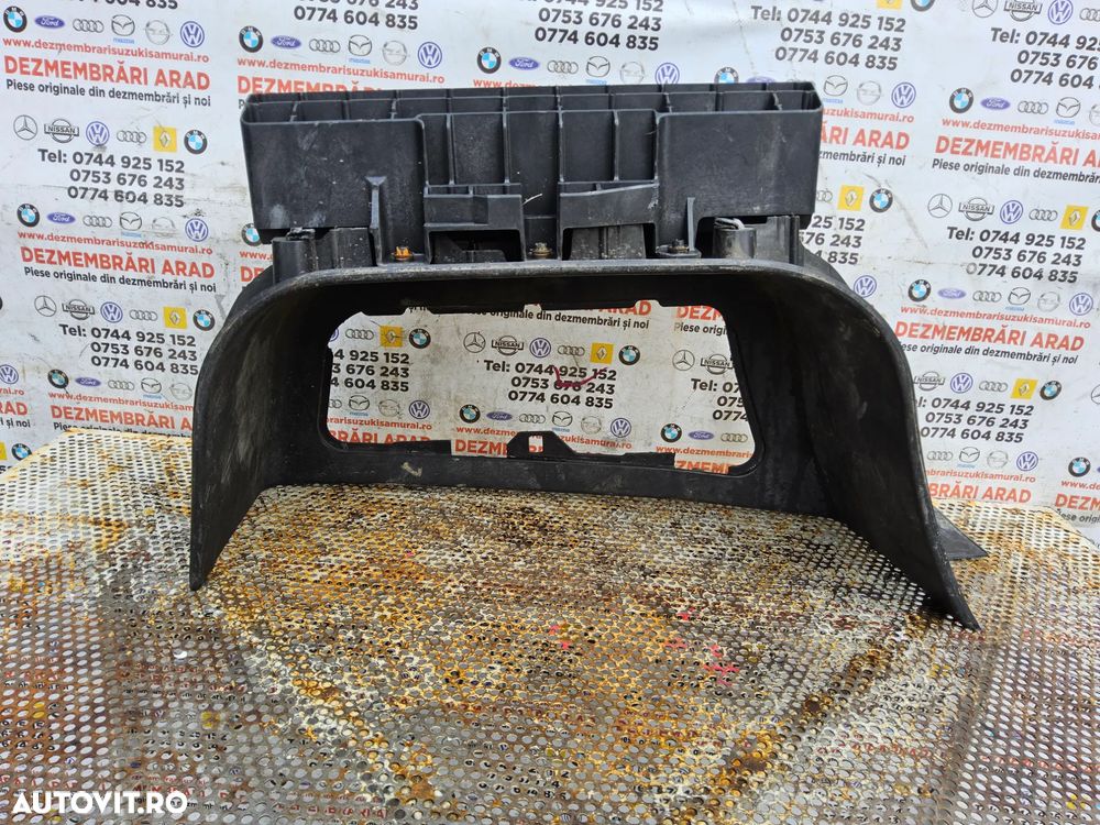 Prag scara Iveco Daily 2015-2024 scara stânga prag cod 5801869292 - 2