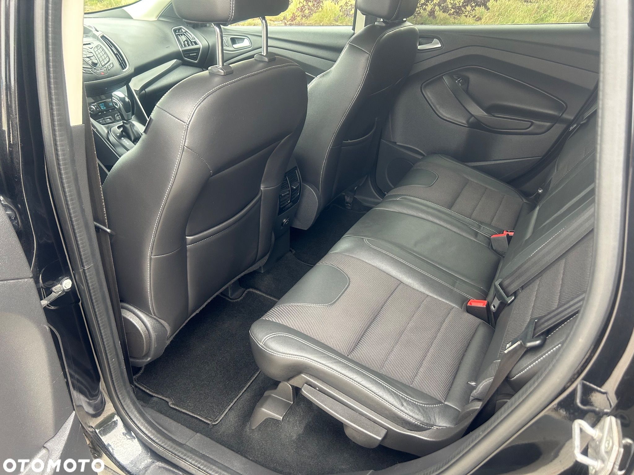 Ford Kuga - 11