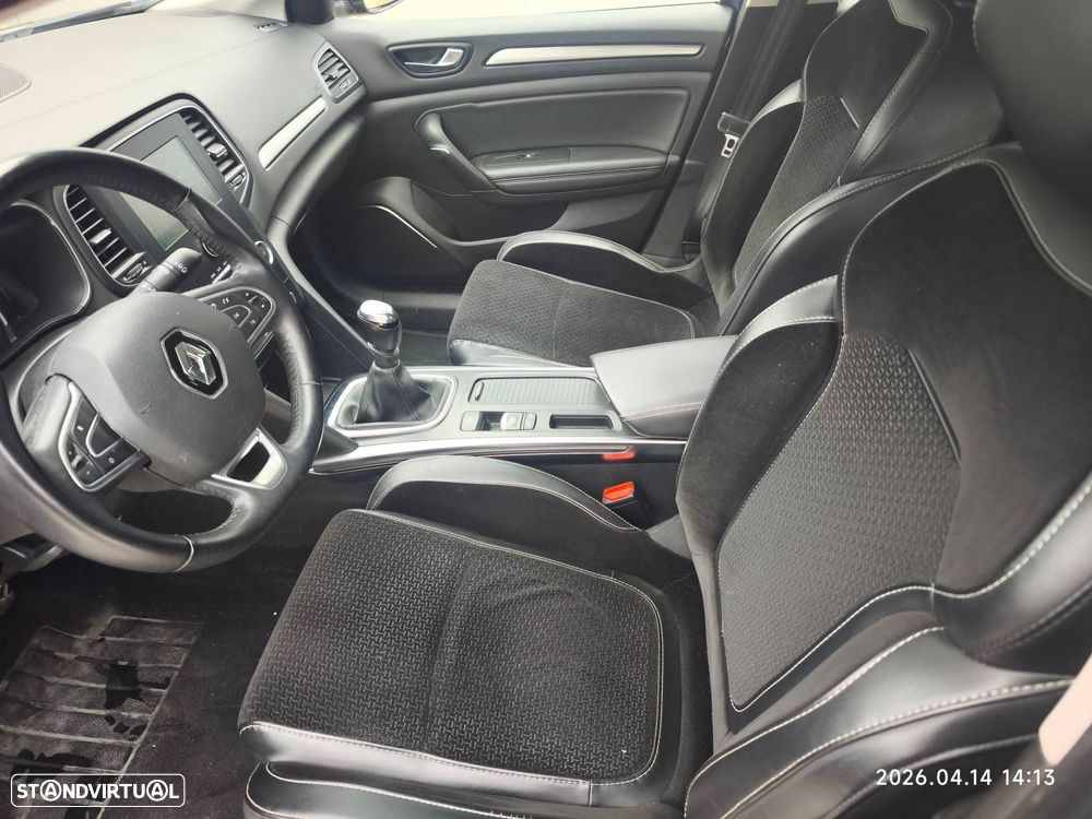 Renault Mégane Sport Tourer 1.5 dCi Limited - 6