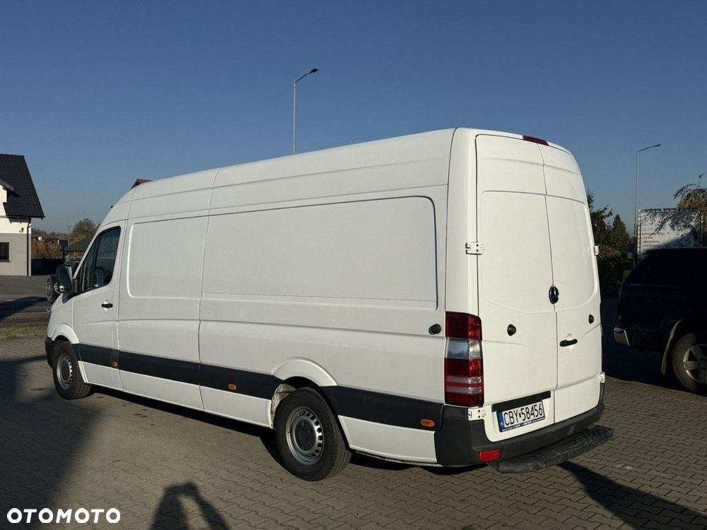 Mercedes-Benz Sprinter - 7