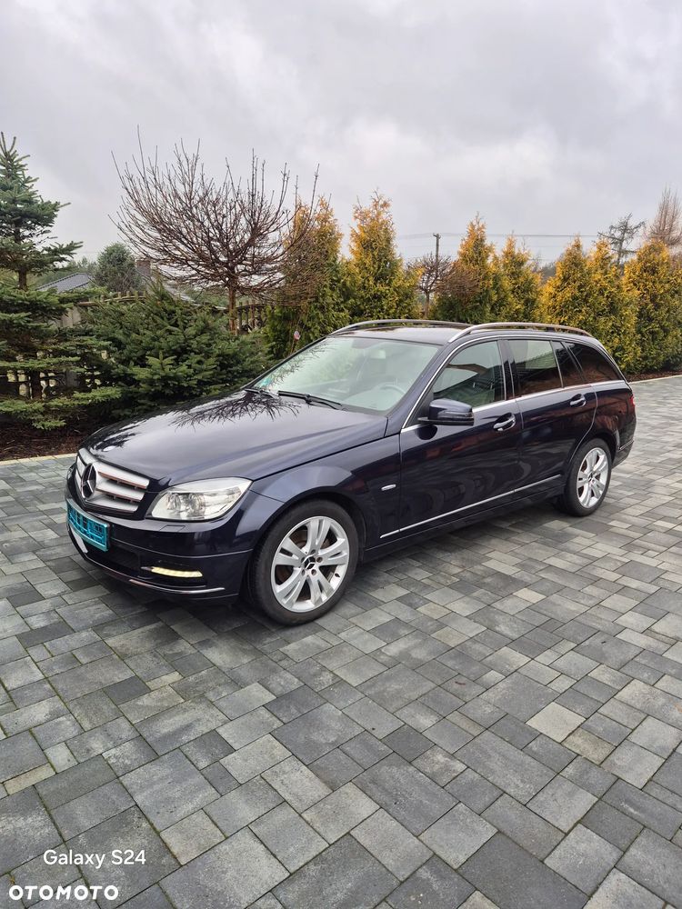 Mercedes-Benz Klasa C 180 BlueEFFICIENCY Elegance - 17