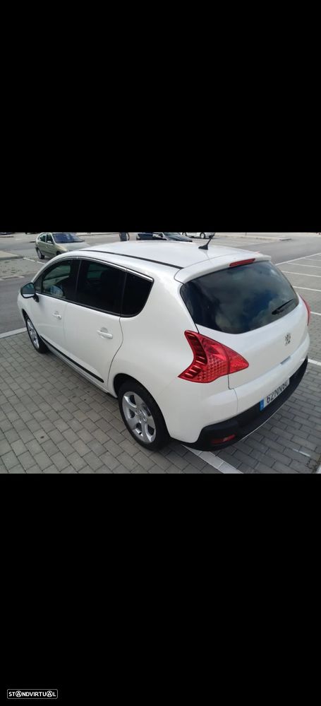 Peugeot 3008 1.6 e-HDi Allure 2-Tronic 110g - 3