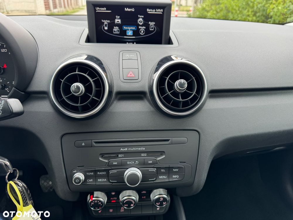 Audi A1 3-drzwiowe 2.0 TDI S line Sportpaket - 18