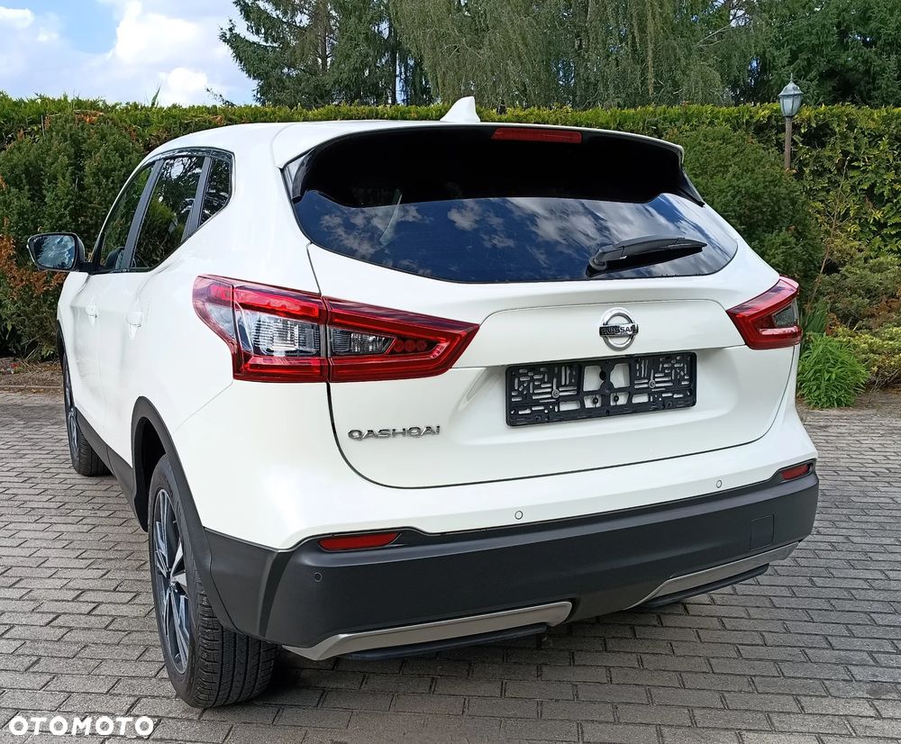 Nissan Qashqai 1.2 DIG-T N-Connecta - 11
