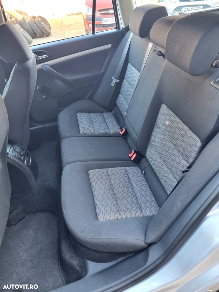 Skoda Octavia ver-1-6-tdi-ambition - 14