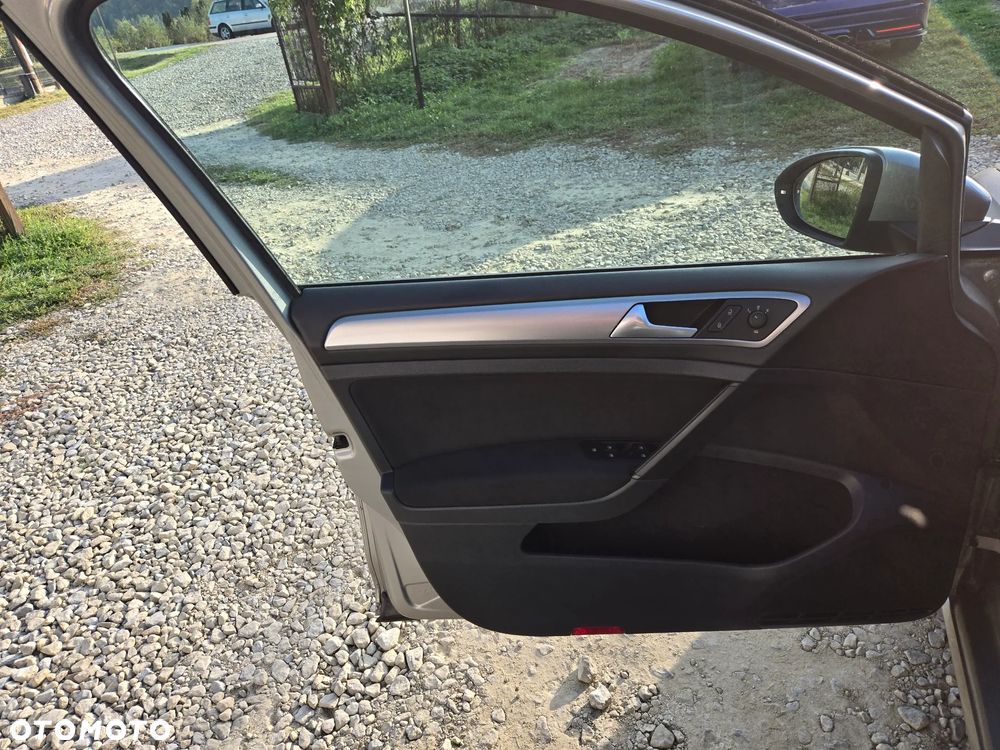 Volkswagen Golf 1.0 TSI BMT Trendline - 9