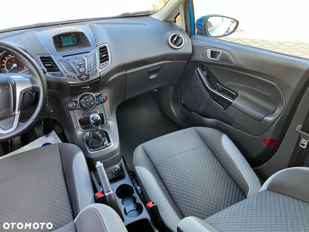 Ford Fiesta 1.0 EcoBoost Trend - 33