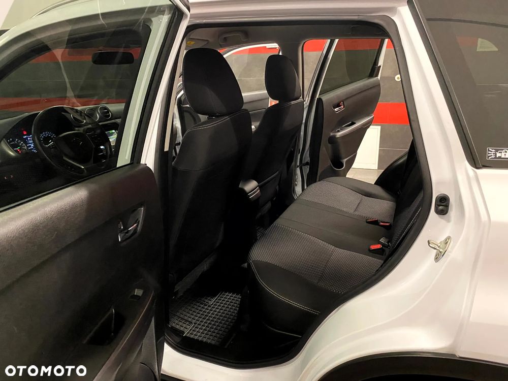 Suzuki Vitara 1.4 Boosterjet Elegance 2WD - 18