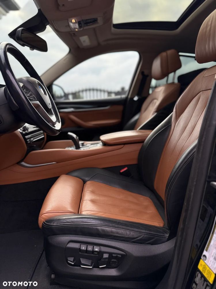 BMW X6 xDrive35i - 9