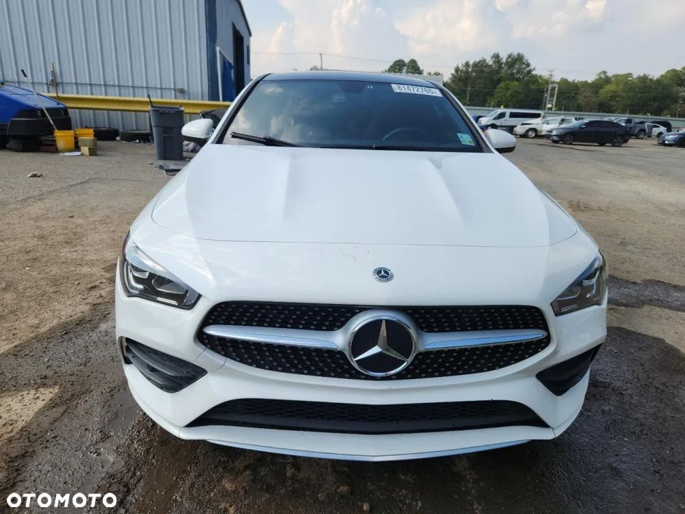 Mercedes-Benz CLA - 5