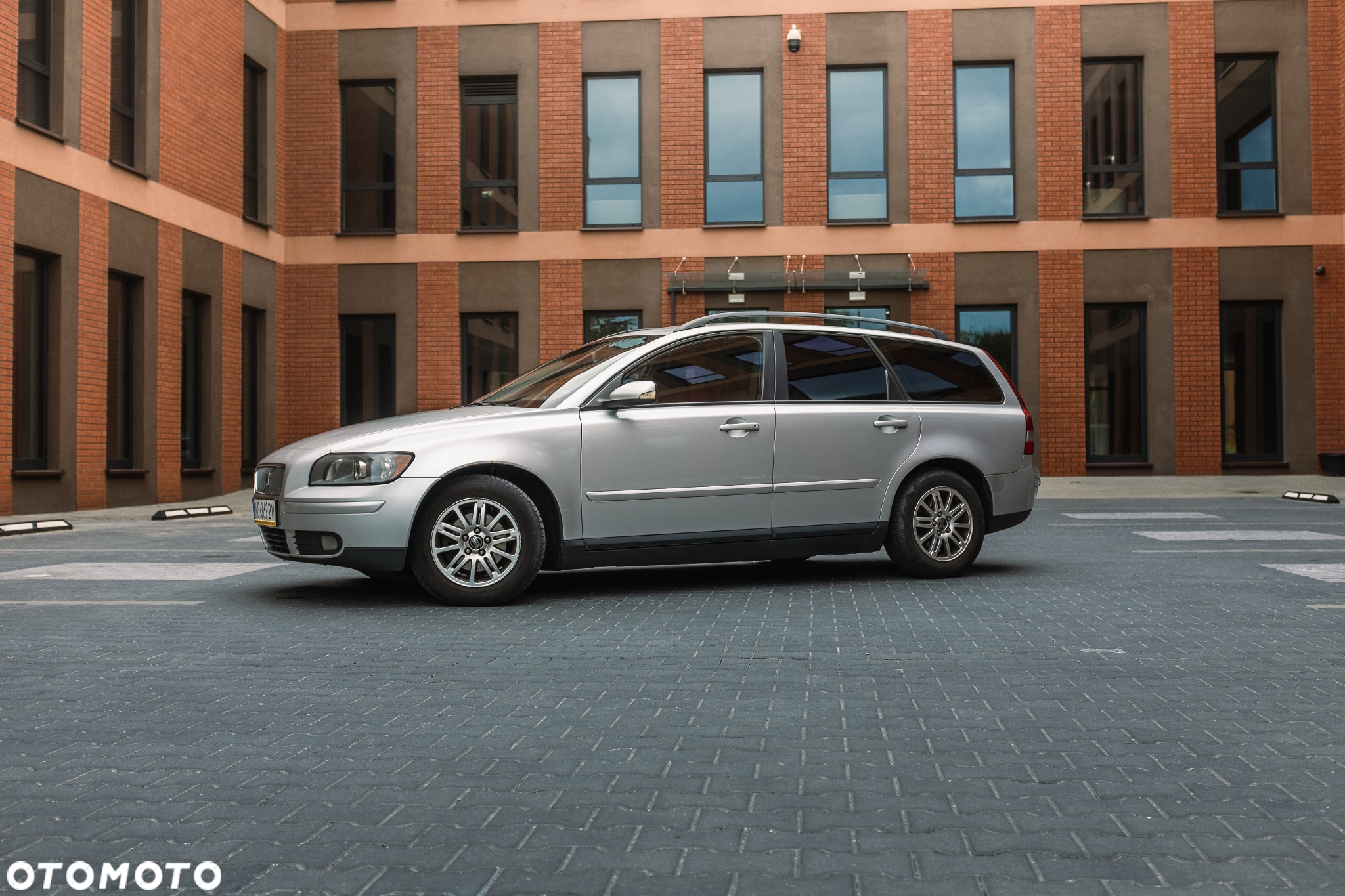 Volvo V50 1.6D Momentum - 4