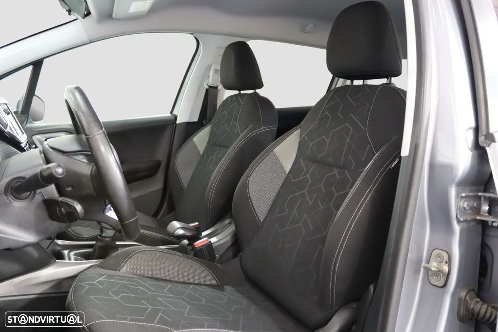 Peugeot 2008 PureTech 82 Active - 11