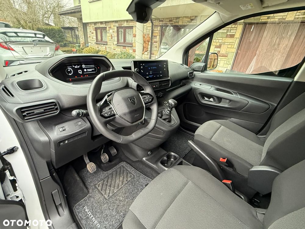 Peugeot Partner - 27