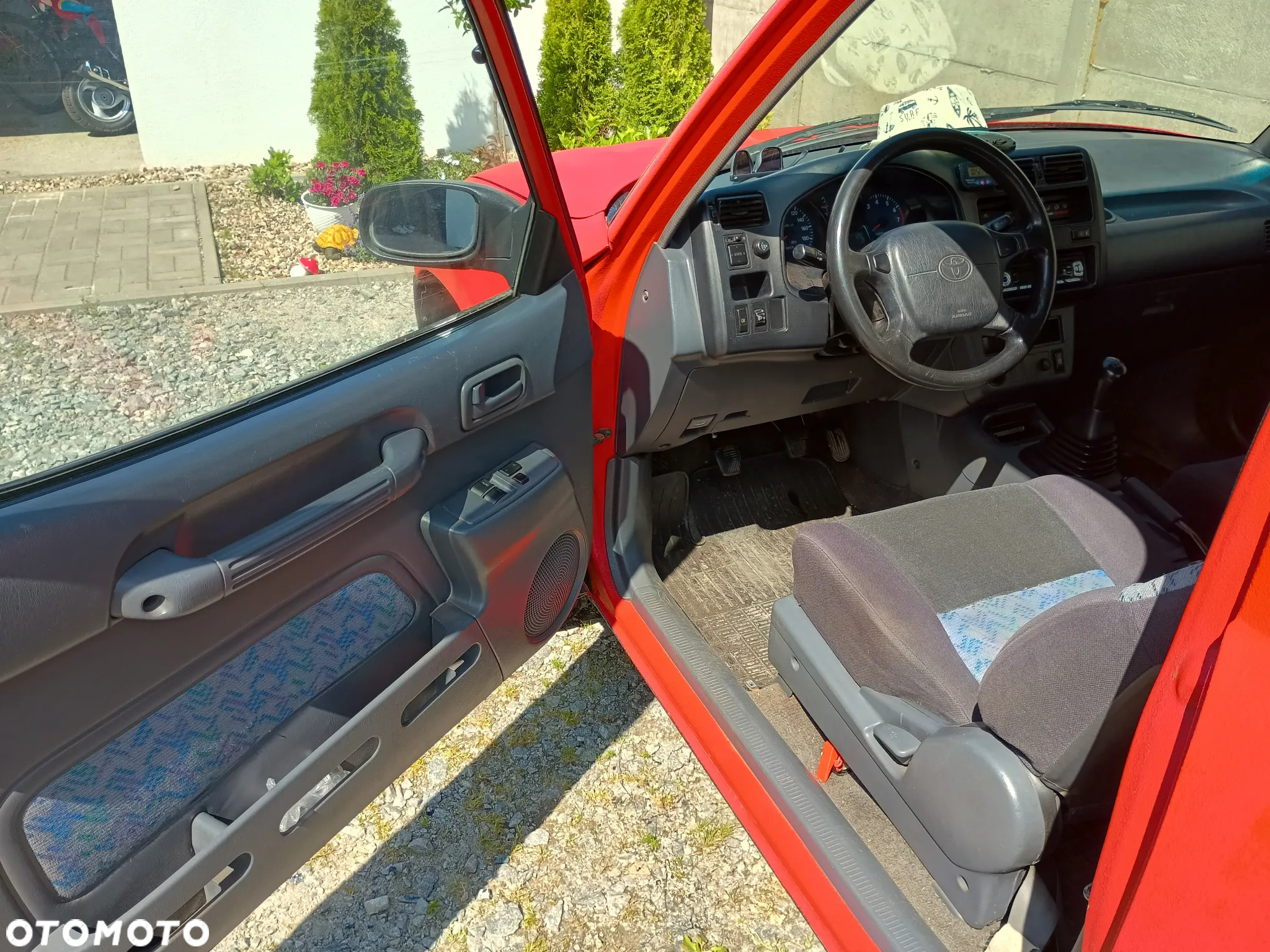 Toyota RAV4 2.0 - 11