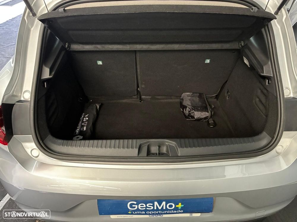 Renault Clio 1.0 TCe Evolution Bi-Fuel - 37