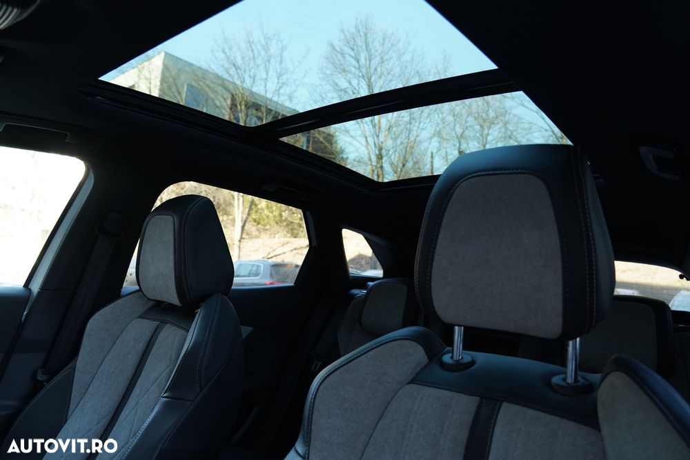 Peugeot 3008 PHEV EAT8 4X4 GT Pack - 11