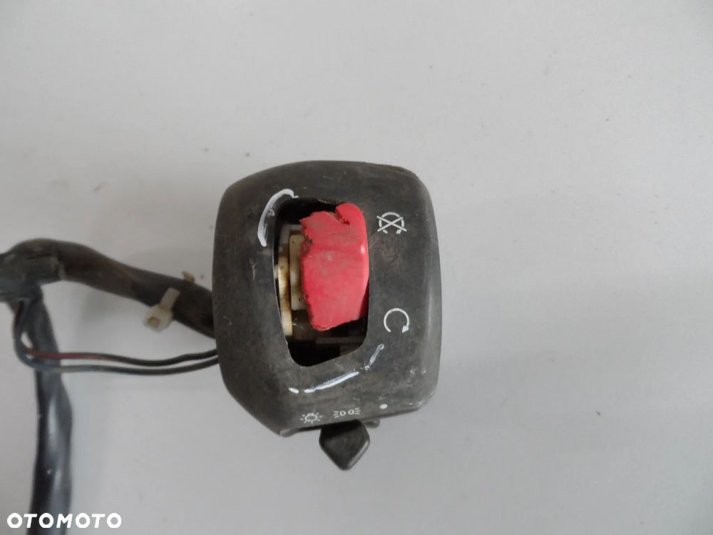 SUZUKI GSXR 1000 K1 włącznik przełącznik prawy - 3