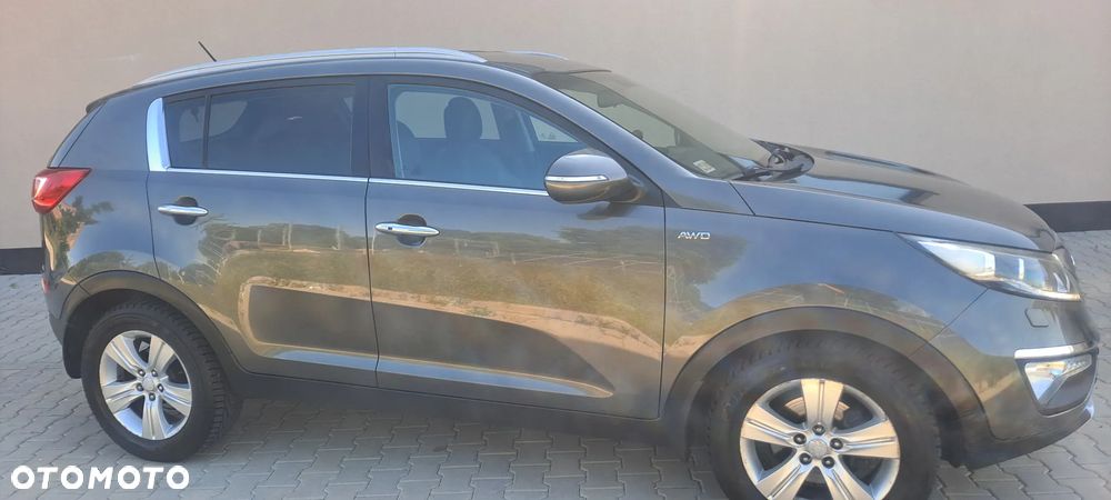 Kia Sportage 2,0 CRDI AWD Spirit - 27