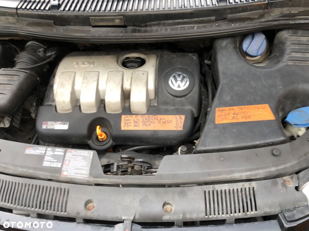 Volkswagen Sharan 1.9 TDI Comfortline - 2