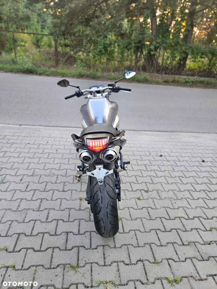 Yamaha FZ6 - 4