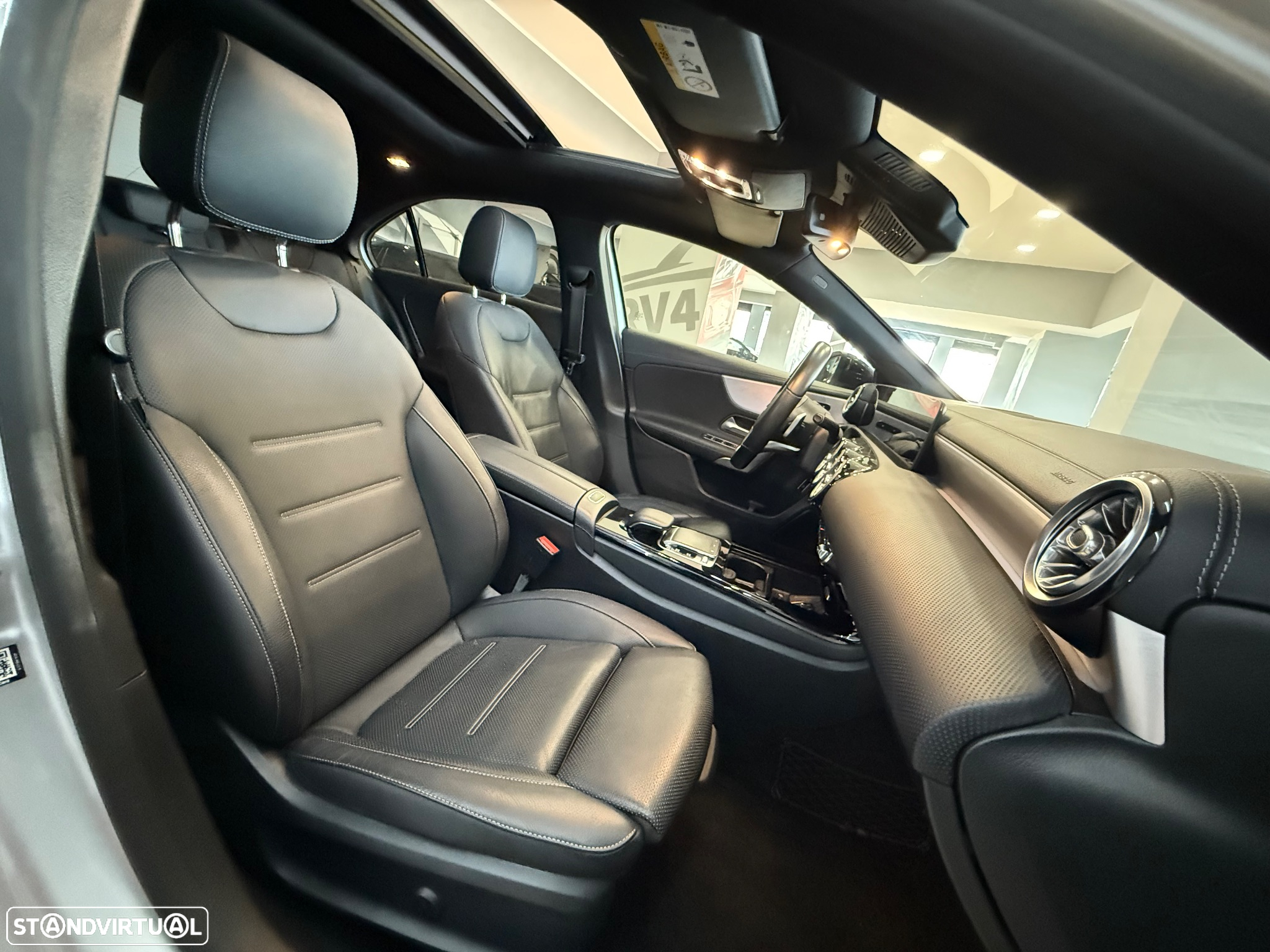 Mercedes-Benz A 180 Limousine d 7G-DCT AMG Line - 12