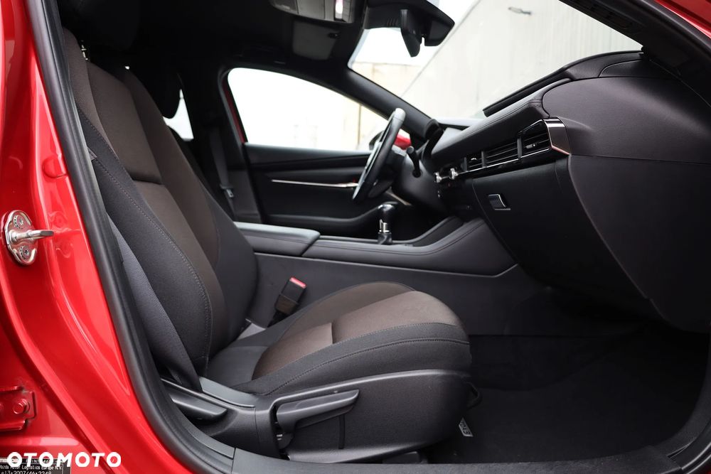 Mazda 3 2.0 mHEV Homura - 29