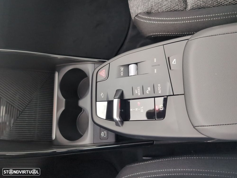 BMW 225xe Active Tourer - 18