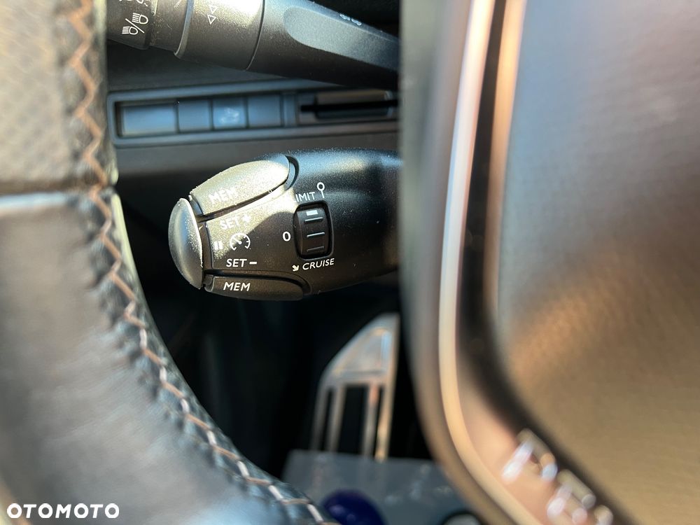 Peugeot 3008 BlueHDi 150 Stop & Start Allure - 25