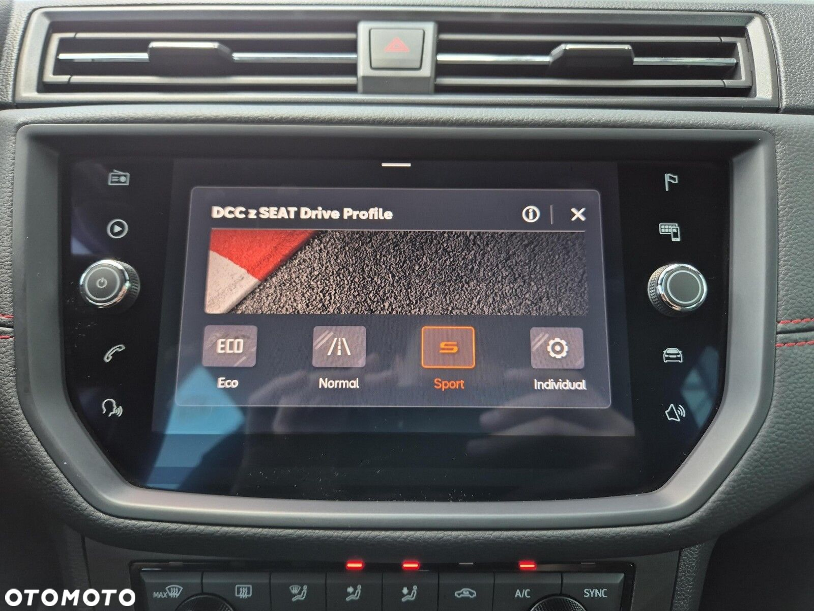 Seat Arona - 28