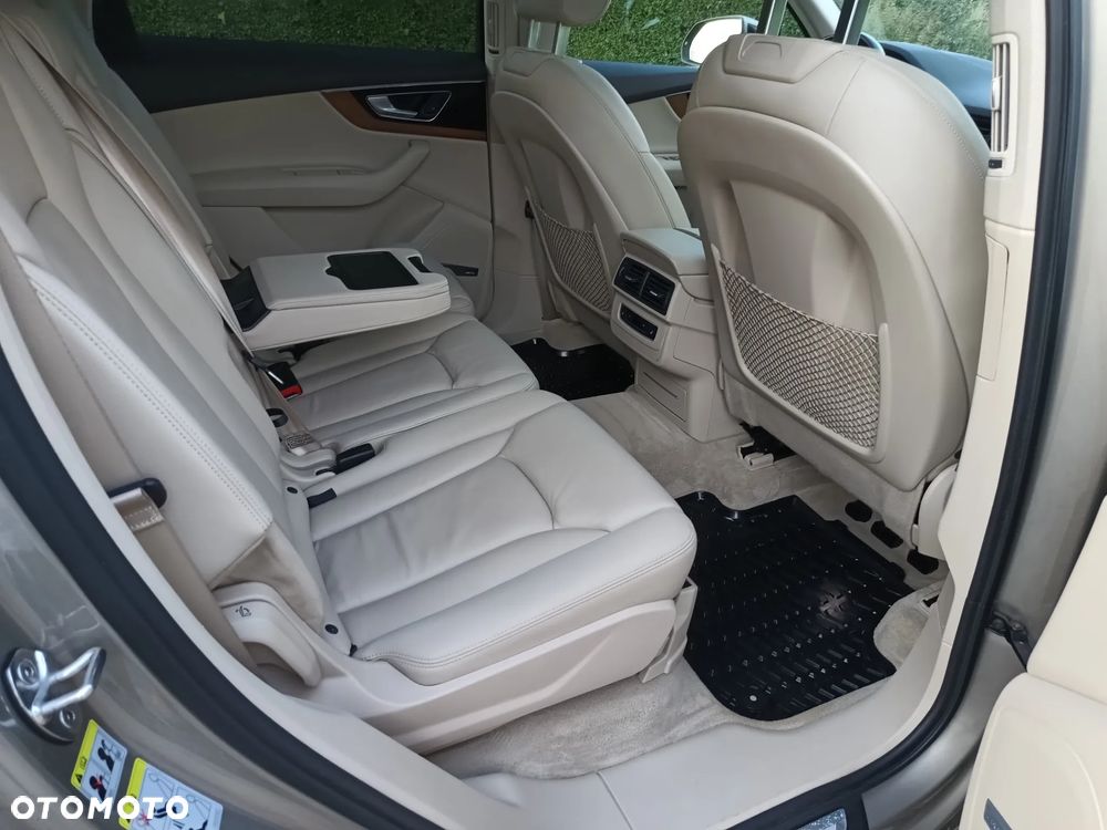 Audi Q7 3.0 TFSI Quattro Tiptronic - 20