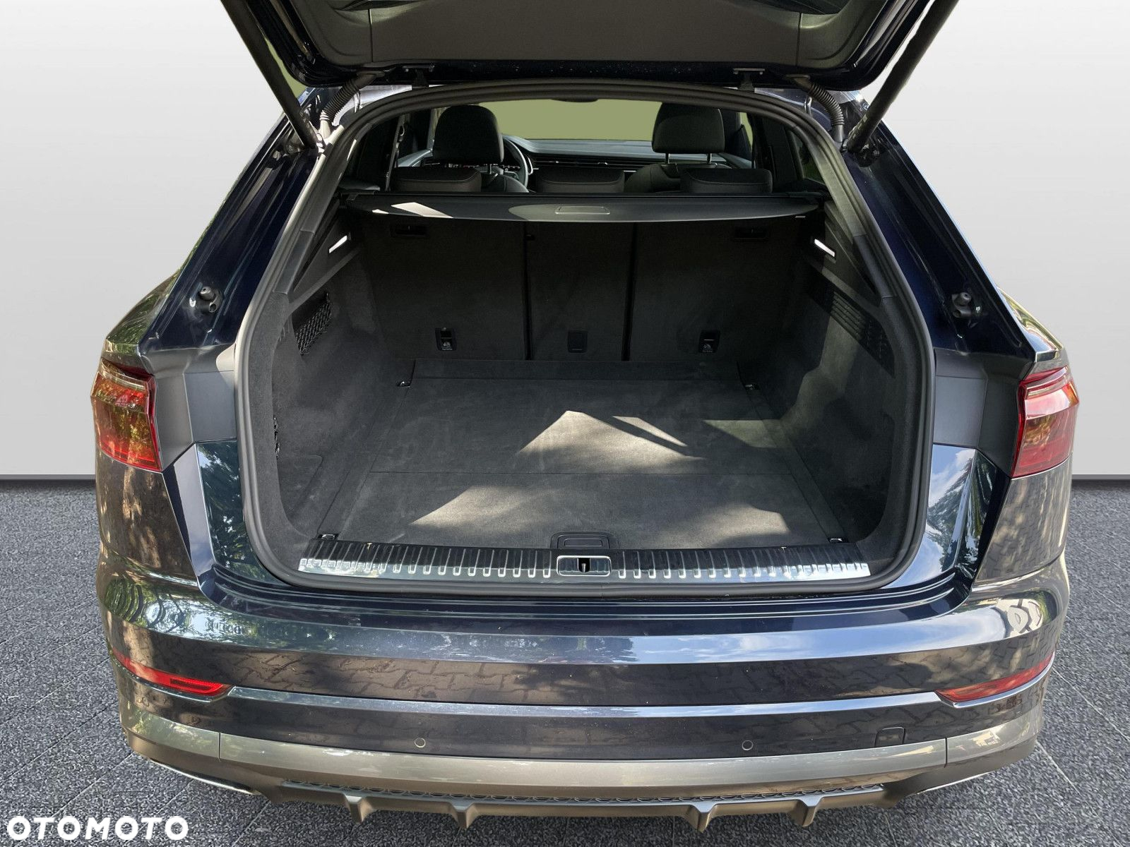 Audi Q8 - 18