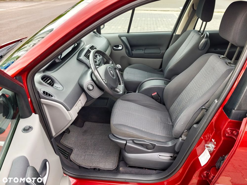 Renault Scenic - 9