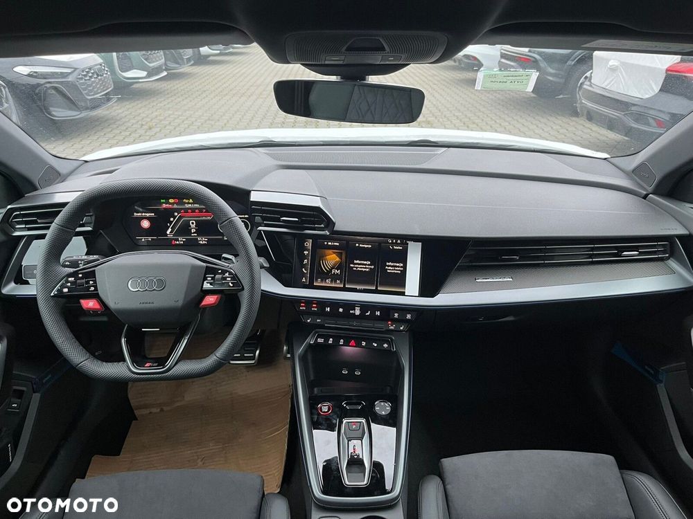 Audi RS3 Sportback - 11