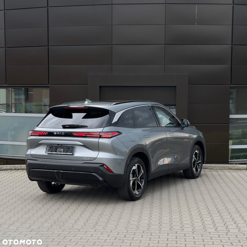 BAIC 5 Beijing 1.5T Business DCT - 2