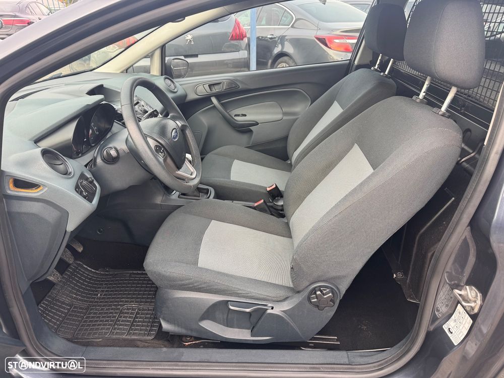 Ford Fiesta 1.4 TDCi Titanium - 9