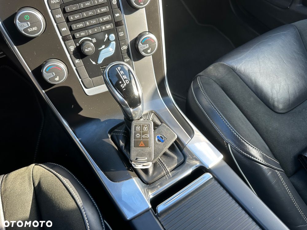 Volvo S60 D2 Drive-E R-Design Momentum - 36