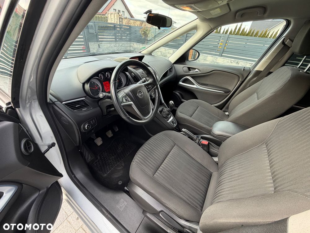 Opel Zafira 1.6 CDTI Enjoy - 15