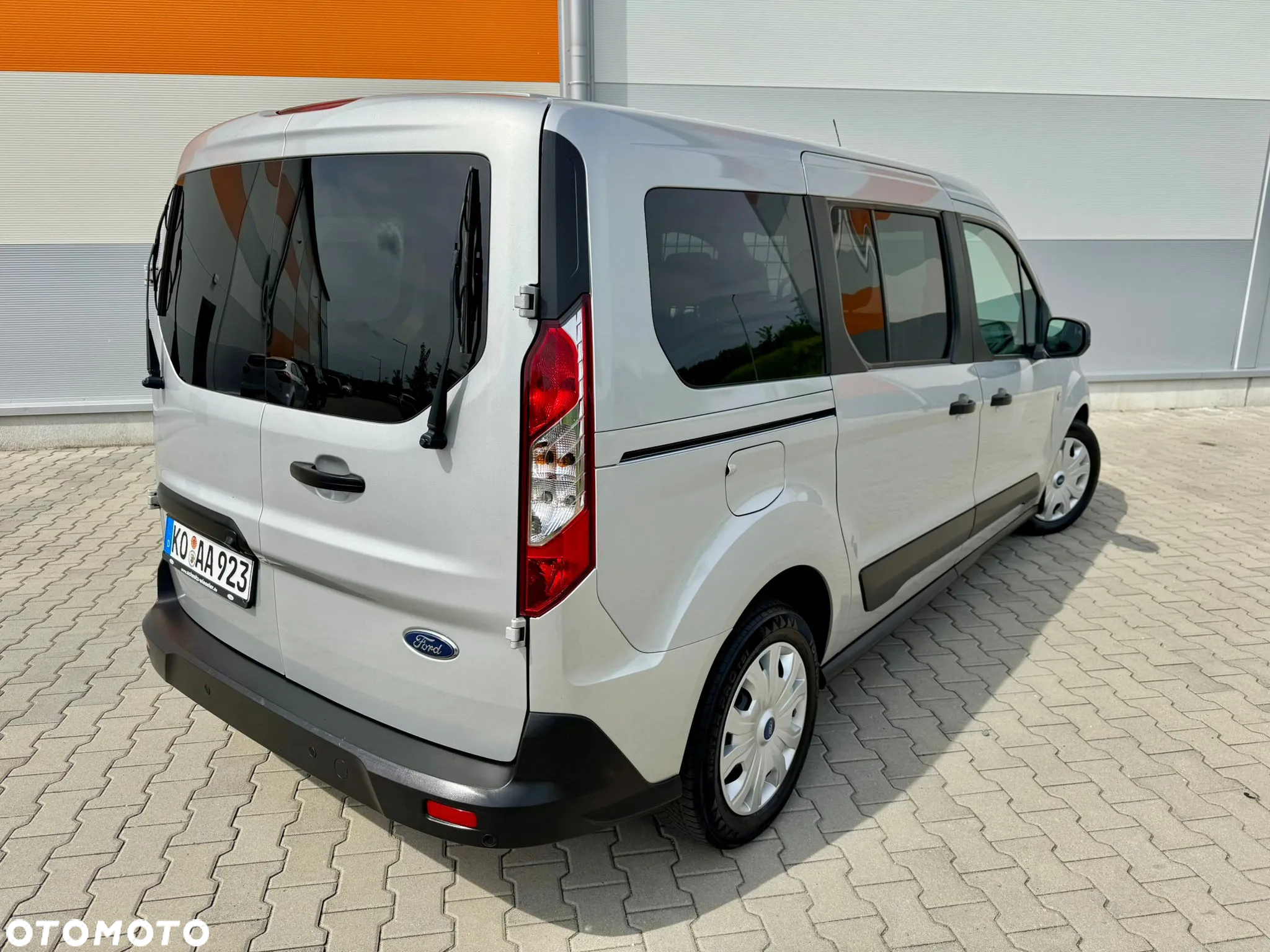 Ford Transit Connect - 3