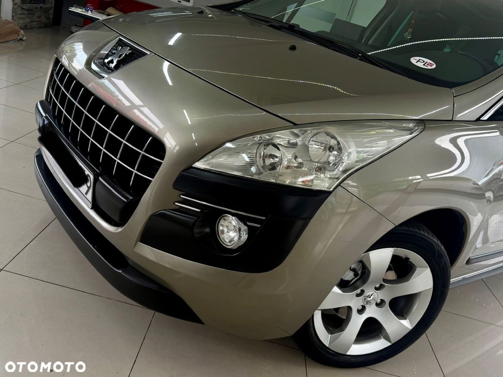 Peugeot 3008 1.6 Premium - 24