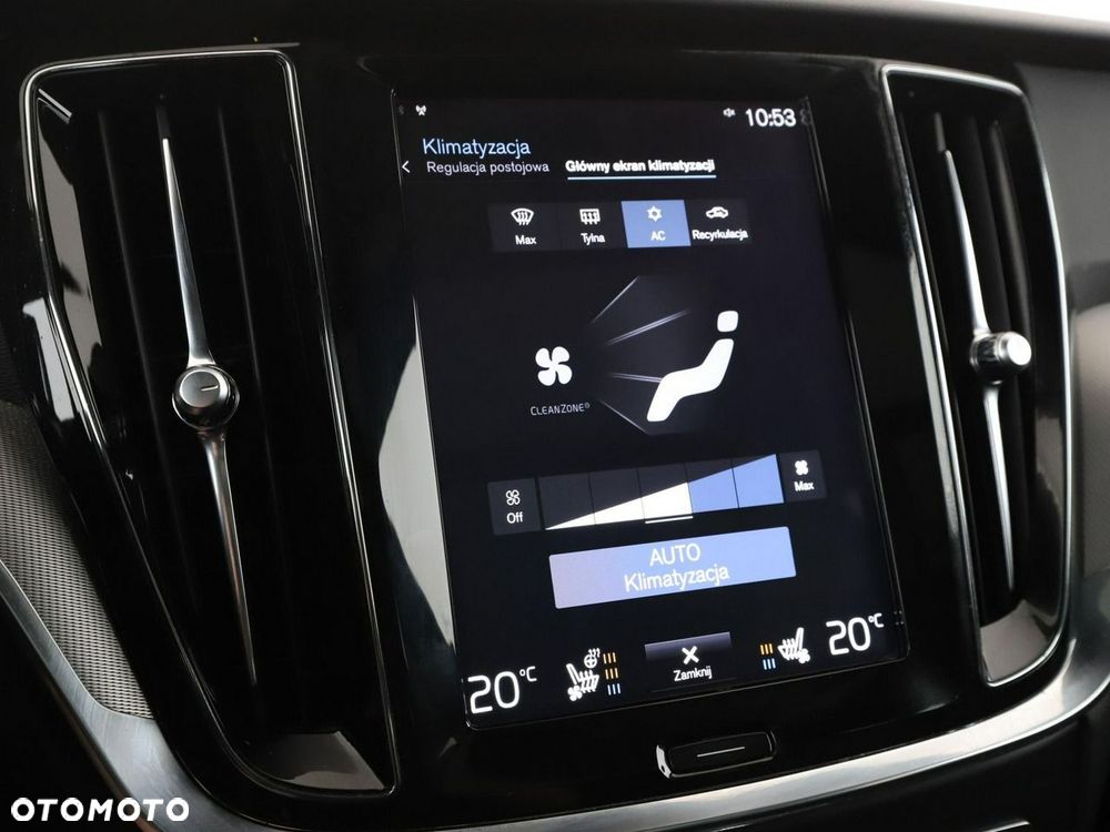 Volvo V60 T8 AWD Recharge Geartronic RDesign - 30