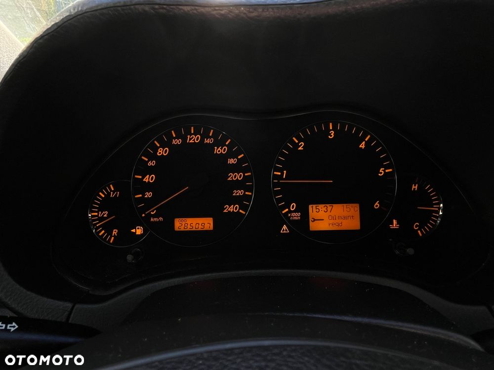 Toyota Avensis 2.0 D-4D Sol - 8