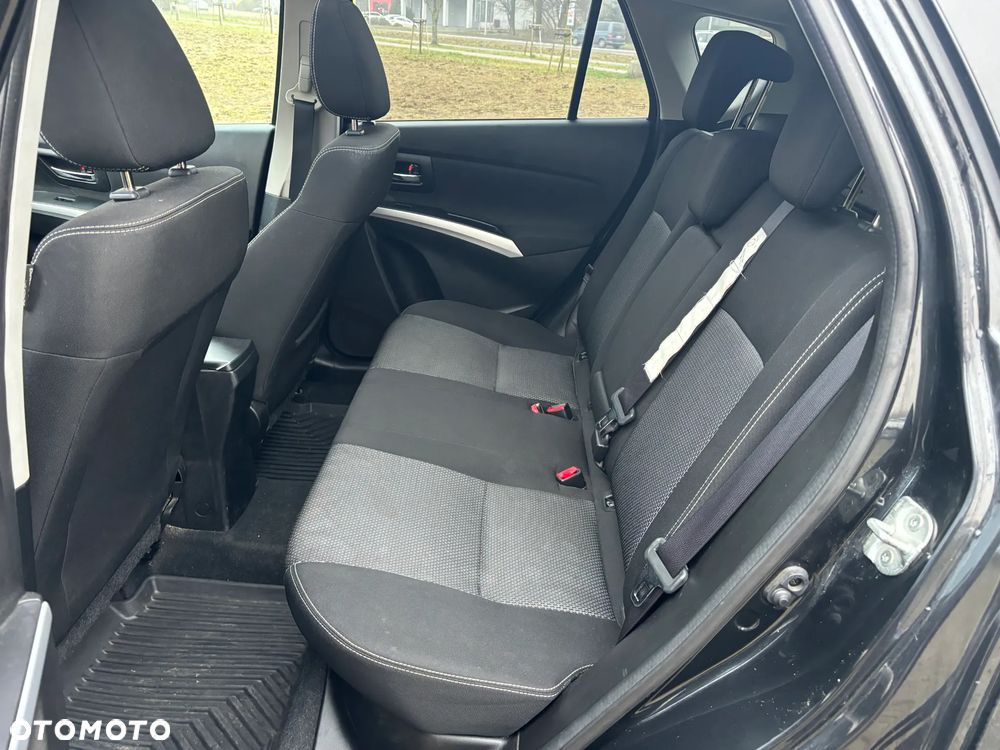 Suzuki SX4 S-Cross 1.6 VVT 4x2 Comfort - 23