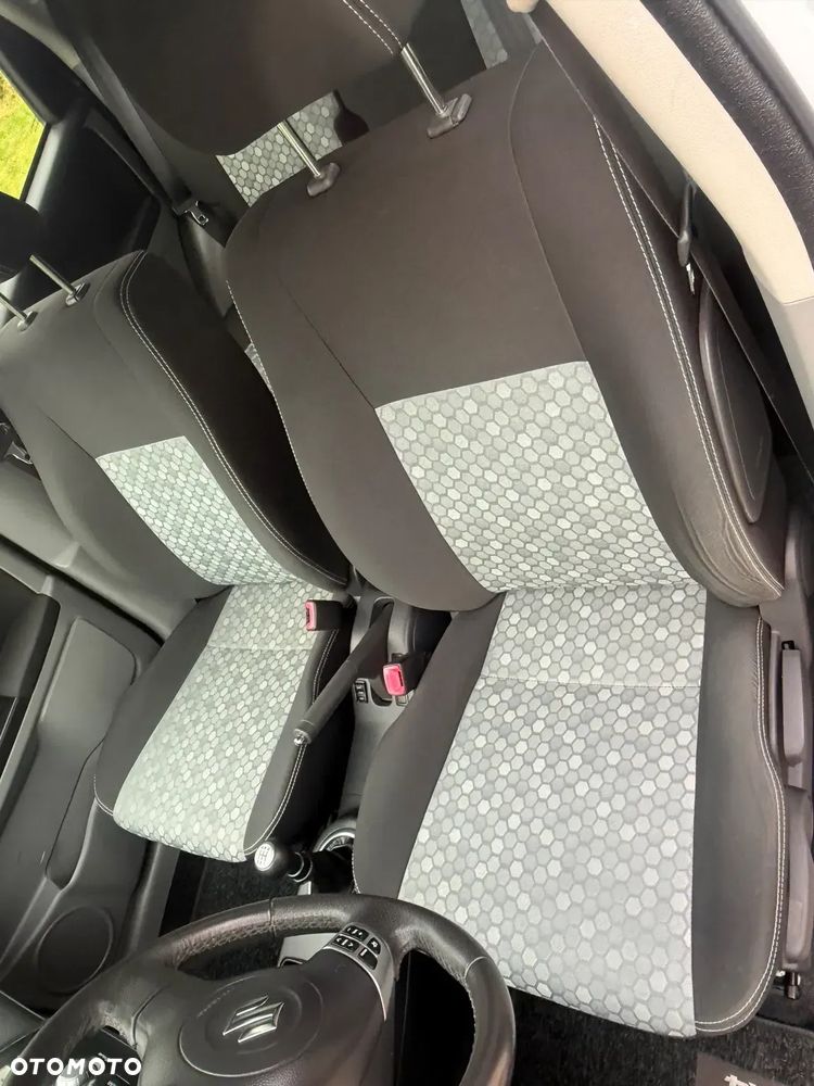 Suzuki SX4 - 14