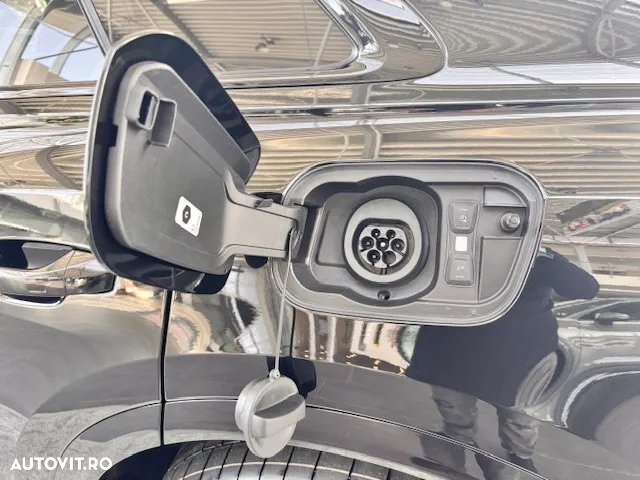 Audi Q8 55 TFSI e quattro Tiptronic PHEV - 16