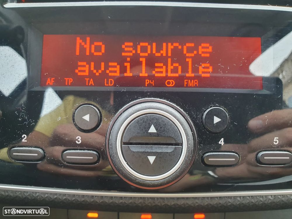 Fiat Punto 1.2 Lounge Start&Stop - 11